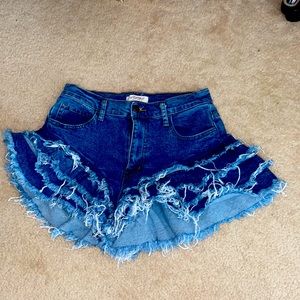 Tiered distressed jean shorts!